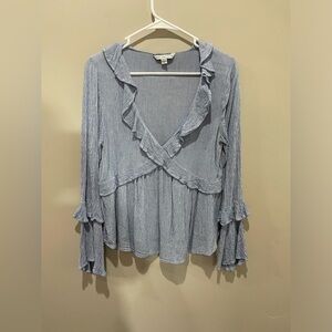 American Eagle V Neck Ruffle Sleeve Top Blue Size Medium